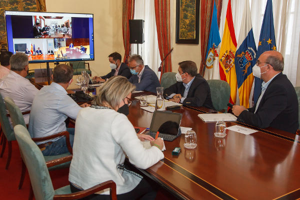 gobcan_COMISIÓN_MIXTA_lapalma_2021 Torres resalta las ayudas ya distribuidas en La Palma