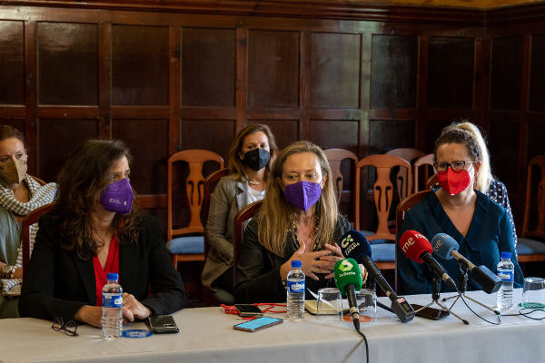 gobcan_Visita_LaPalma_2021 Apoyo en violencia de género a los Aytos. afectados por la erupción