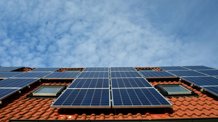 lagomera_Placas_fotovoltaicas_2022 Desarrollo de microrredes para alcanzar la autosuficiencia energética