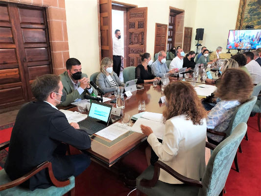 lapalma_pleno_extraordinario_2022 27 millones de euros se inyectan al Plan Recupera La Palma