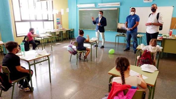 sctenerife_Talleres_de_verano_2022 180 plazas en talleres de verano para niñas y niños en el Suroeste