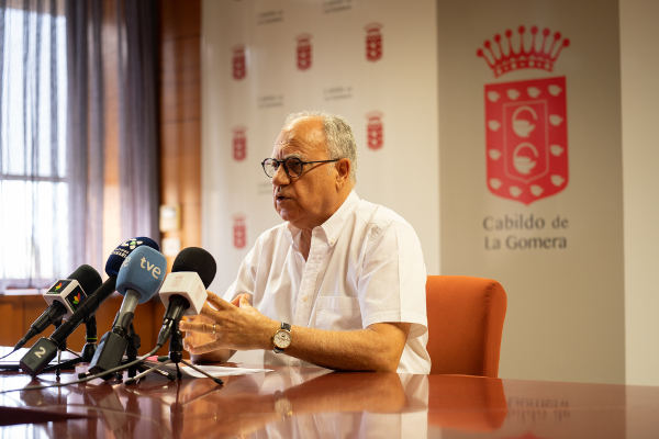 lagomera_Casimiro_Curbelo_2023 Pleno extraordinario para abordar las consecuencias del cero energético