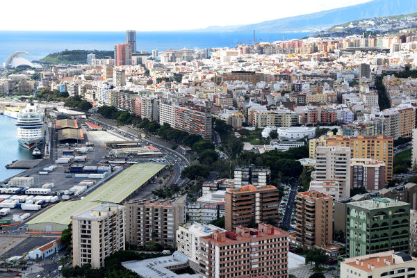 sctenerife_Panorámica_Santa_Cruz_empleo_2023 Santa Cruz mantiene la cifra de desempleados por debajo de las 19.000