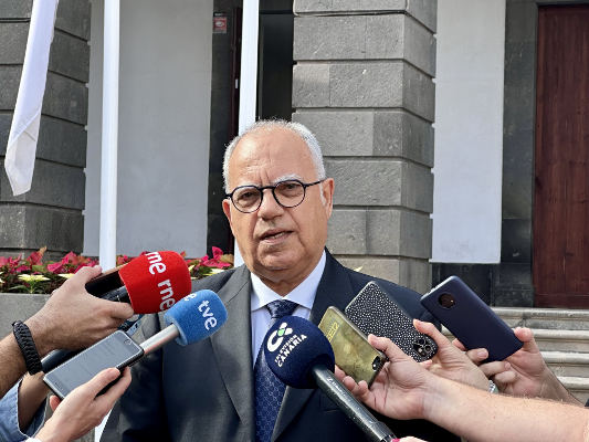 lagomera_casimiro_curbelo_2023 Nueva línea de incentivos para el tejido empresarial de La Gomera