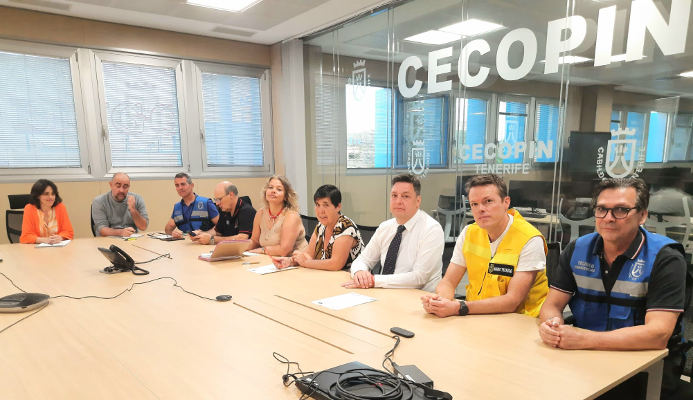 tenerife_seguridad_emergencvias_convenio_psicología_2024 El Cabildo y el Colegio de Psicología formarán al personal Brifor