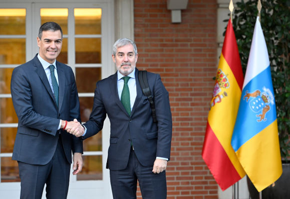 gobcan_Reunión_bilateral_2024 Clavijo reclama a Sánchez un “tratamiento singular”