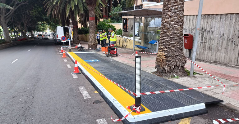 sctenerife_plataforma_accesible_ofra_2024 Nueva parada de guaguas accesible en Ofra