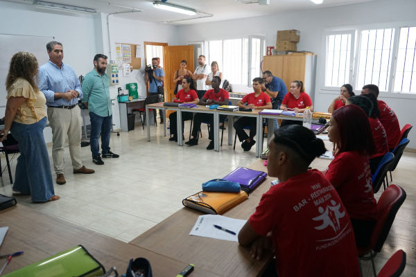 gobcan_main_T'Acompaña_2025 Proyecto Main T'Acompaña para jóvenes extutelados