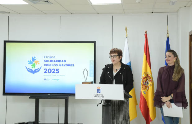 gobcan_Delgado_y_Meseguer_Premio_Mayores_2025 Premios de Solidaridad con los Mayores 2025