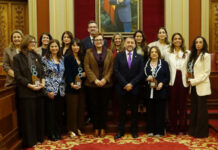 Santa Cruz reconoce la labor de 4 mujeres en pro de la igualdad Santa Cruz reconoce la labor de 4 mujeres en pro de la igualdad
